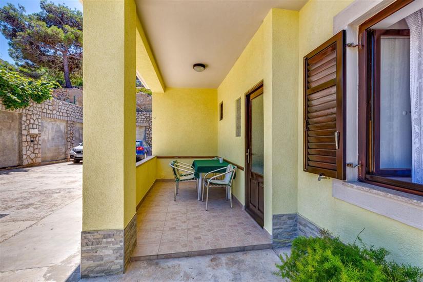 Apartment A4, for 4 persons