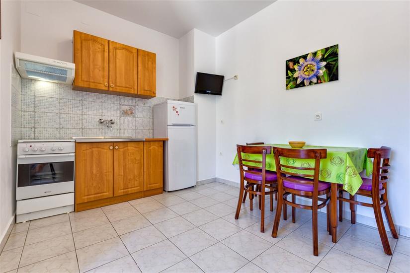 Apartment A4, for 4 persons