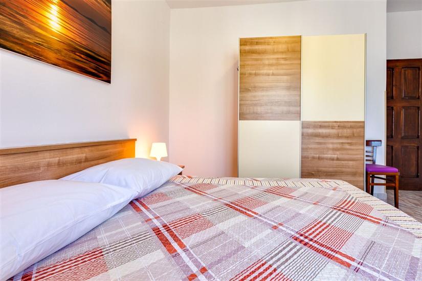 Apartment A4, for 4 persons