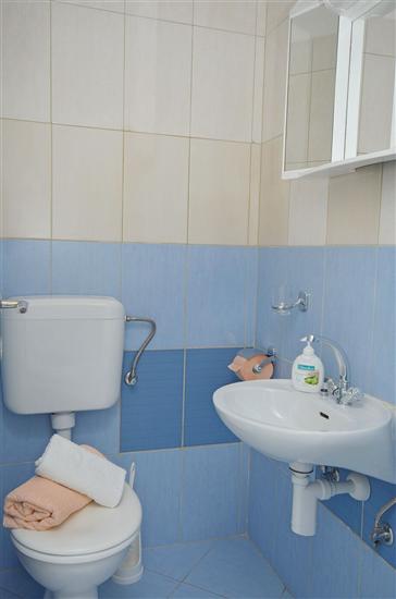 Apartment A1, for 5 persons