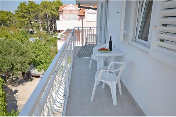 Apartment A2, for 5 persons