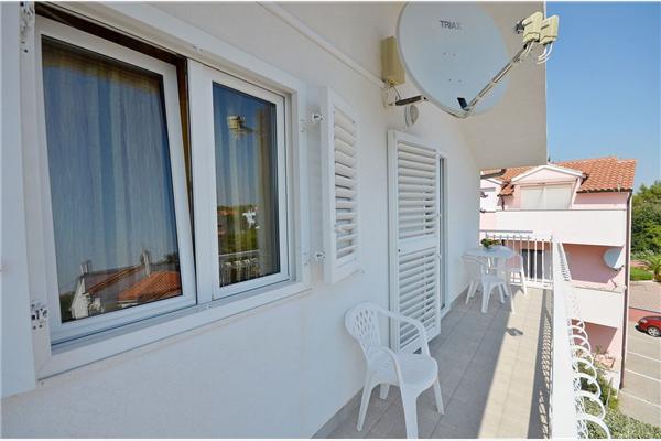 Apartment A2, for 5 persons