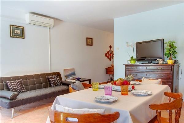 Apartman A2, na 5 osebe