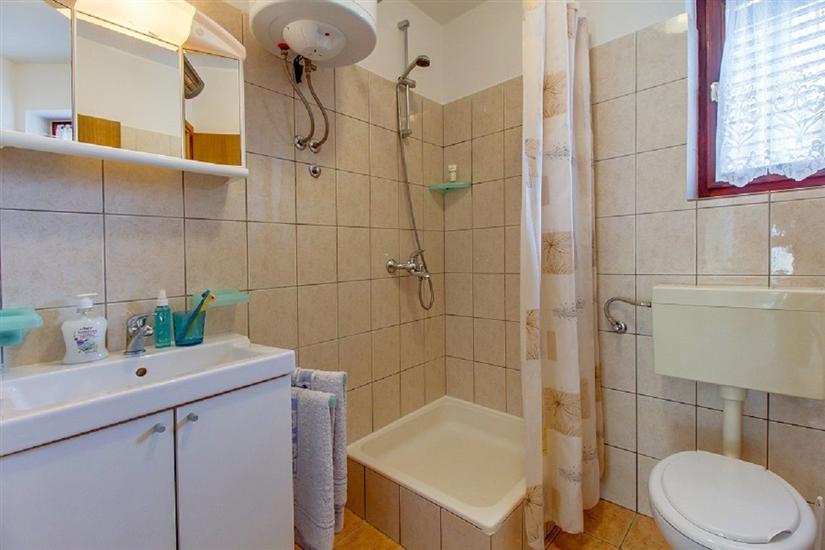 Apartman A2, na 5 osebe