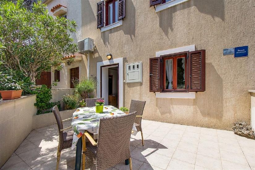 Apartman A2, na 5 osebe