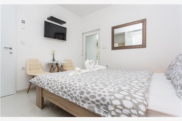 Apartment A1, for 2 persons