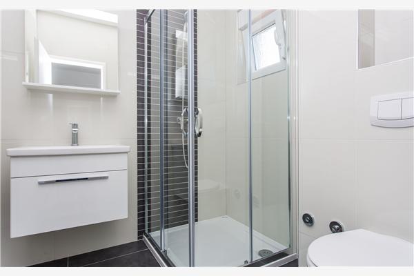 Apartment A2, for 3 persons