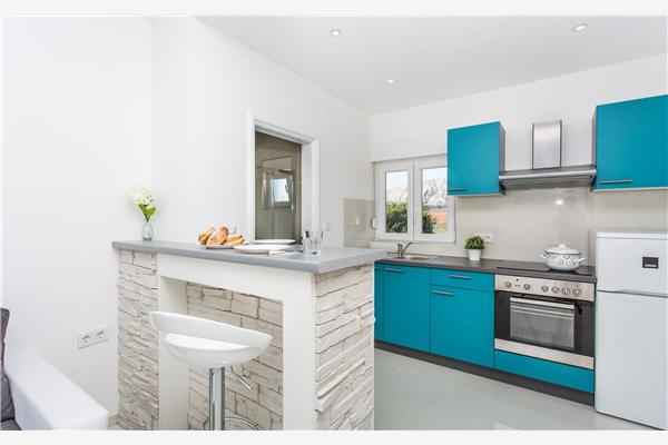 Apartment A2, for 3 persons