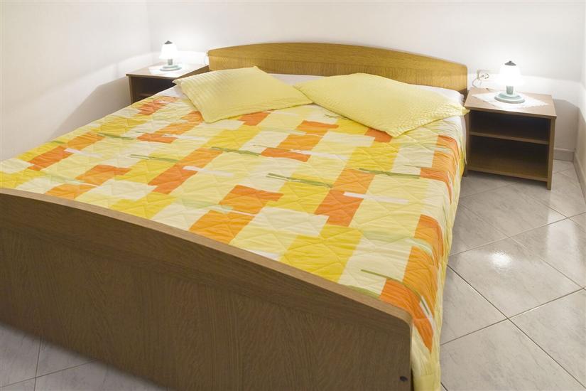 Apartment A4, for 5 persons