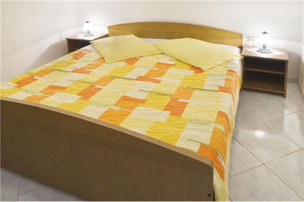 Apartment A4, for 5 persons