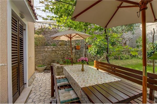 Apartment A1, for 3 persons