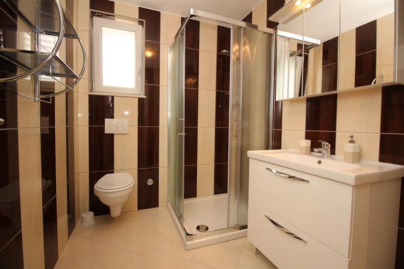 Apartment A2, for 4 persons