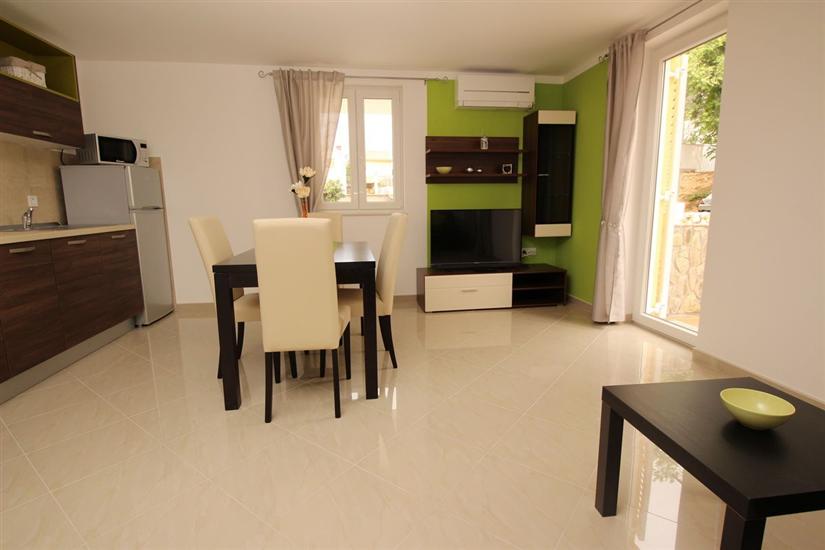 Apartment A2, for 4 persons