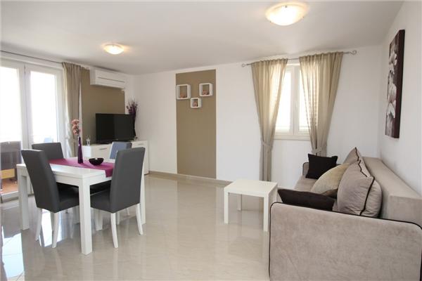 Apartment A5, for 3 persons