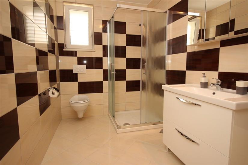 Apartment A6, for 4 persons