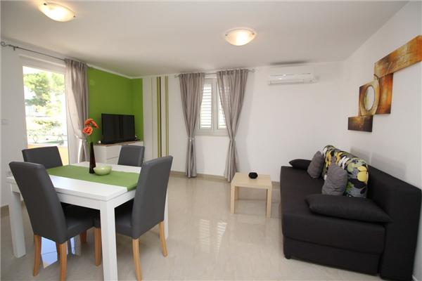 Apartment A6, for 4 persons