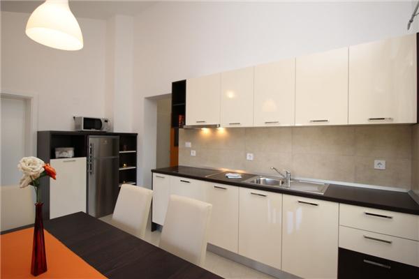 Apartment A7, for 4 persons