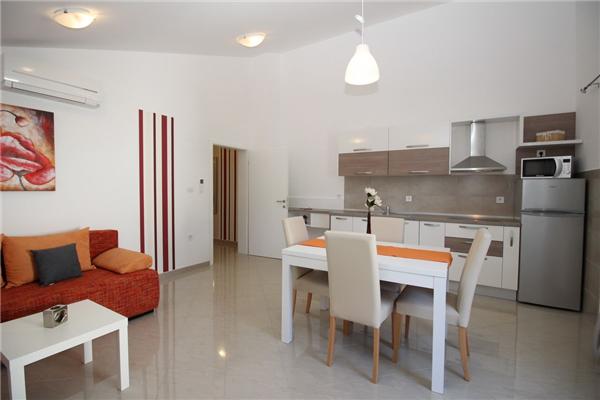 Apartment A9, for 3 persons