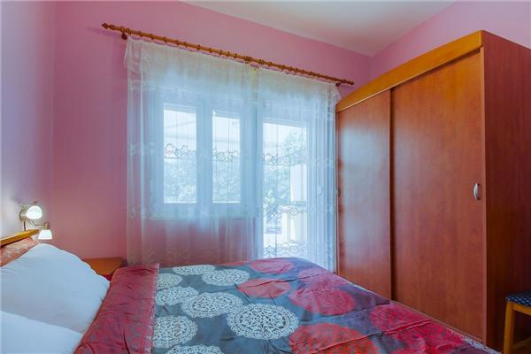 Apartment A2, for 4 persons