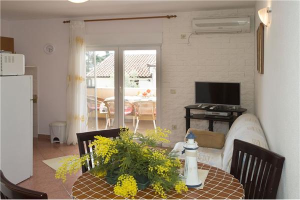 Apartment A2, for 4 persons