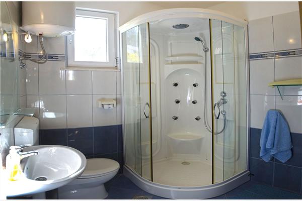 Apartment A3, for 6 persons