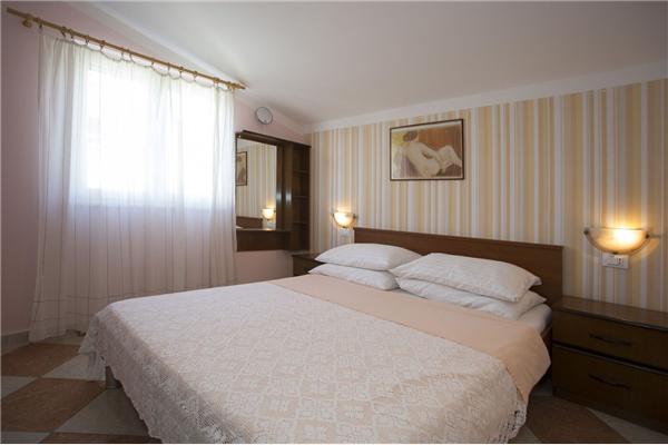 Apartment A3, for 6 persons