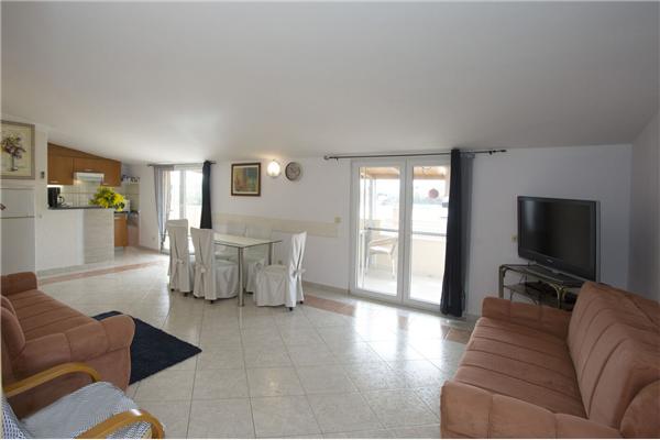 Apartment A3, for 6 persons