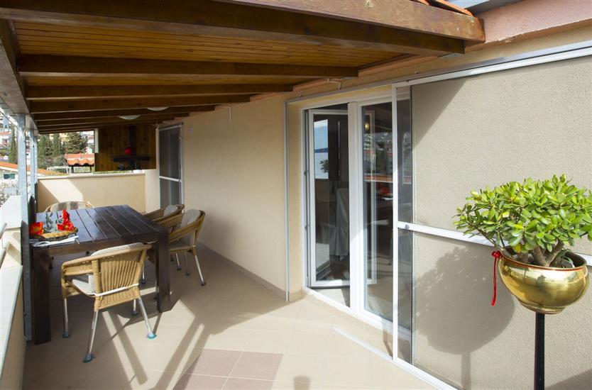 Apartment A3, for 6 persons