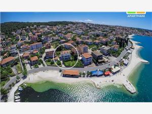 Namestitev ob morju Split in Riviera Trogir,RezervirajSunceOd 85 €