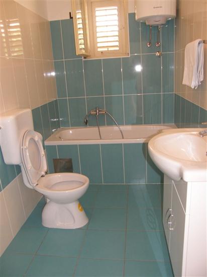 Apartment A1, for 8 persons