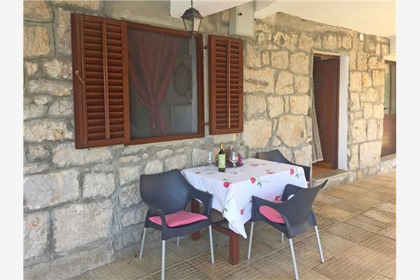 Apartment A6, for 3 persons