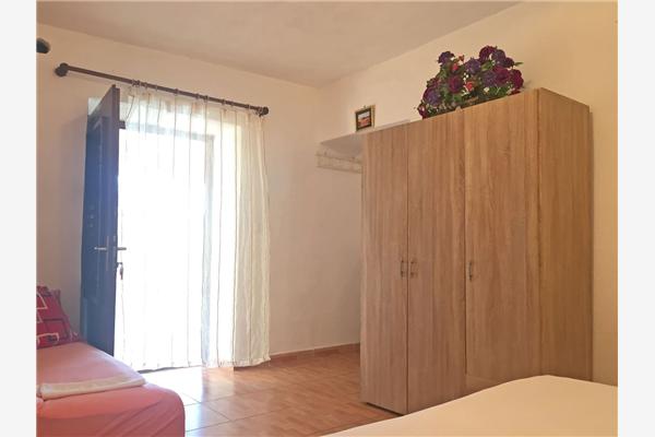 Apartment A6, for 3 persons