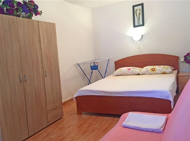 Apartment A6, for 3 persons