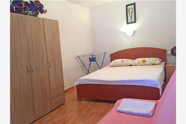 Apartment A6, for 3 persons