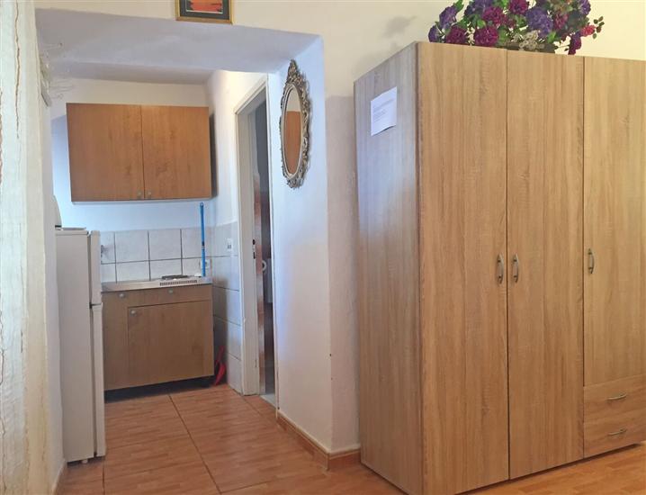 Apartment A6, for 3 persons