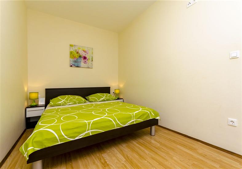 Apartment A1, for 6 persons