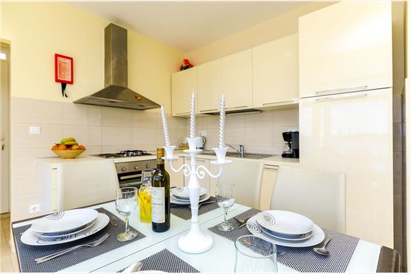 Apartment A1, for 6 persons