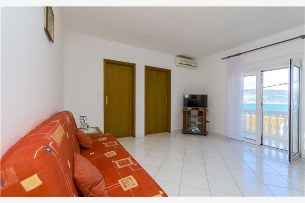 Apartment A2, for 3 persons
