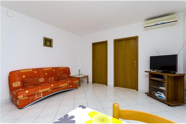 Apartment A2, for 3 persons
