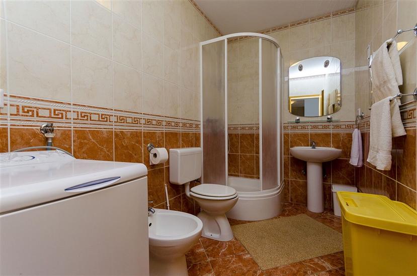 Apartment A4, for 3 persons