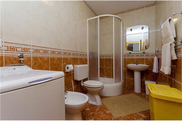 Apartment A4, for 3 persons