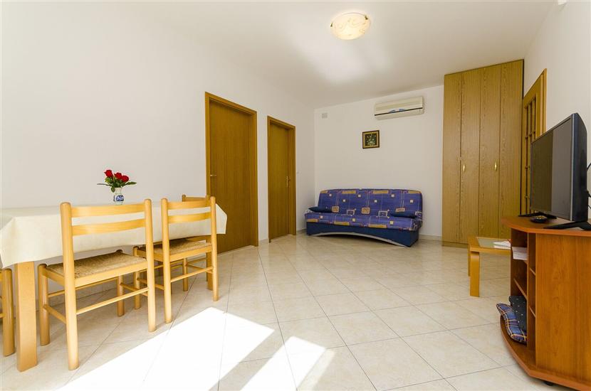 Apartment A3, for 3 persons
