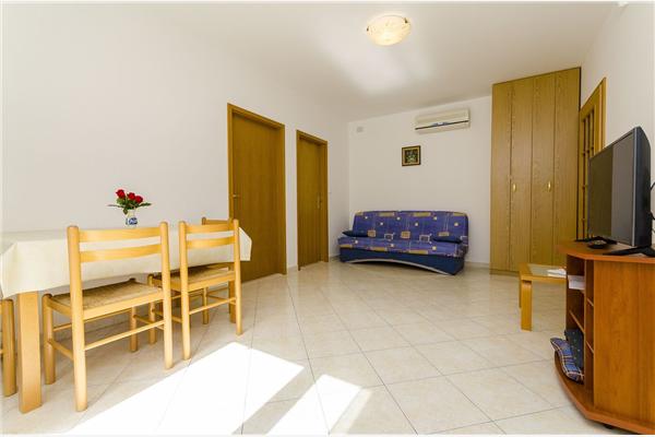 Apartment A3, for 3 persons