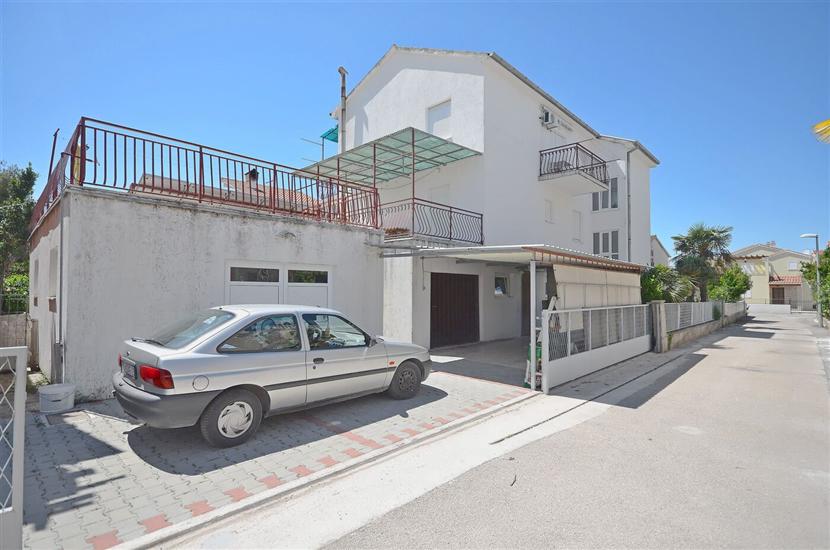 Apartments and Rooms Josipa