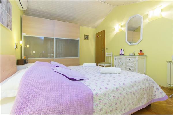 Apartment A1, for 4 persons