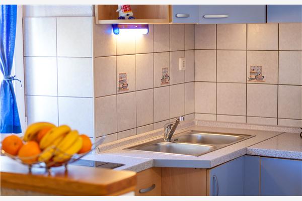 House K1, for 8 persons