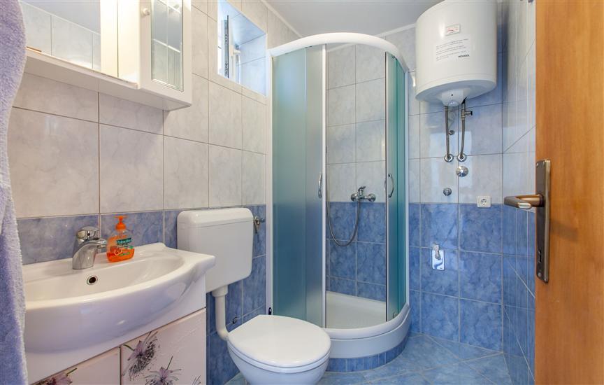 House K1, for 8 persons