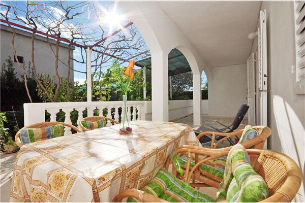 Apartman A1, na 5 osebe