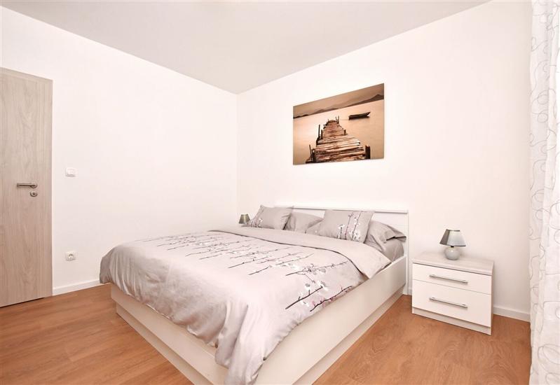 Apartment A1, for 6 persons