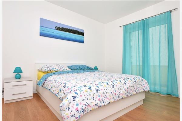 Apartment A1, for 6 persons